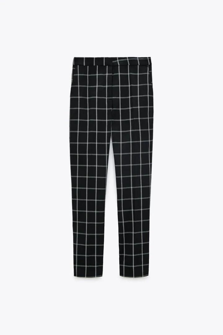 Zara Jogger waist Plaid Pants (Category: Other Bottoms) located in Baguio. Submitted by baguiogurl (Listing ID 1037763720, Image 1). Description: ❣excellent condition ❣size 28, high rise,length 35 inches, pls measure from pusod.