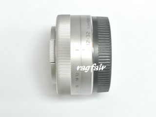 （分類：）位於 。 由 ragfair 提交（商品編號 1038016129，圖片 1）。簡介： 。