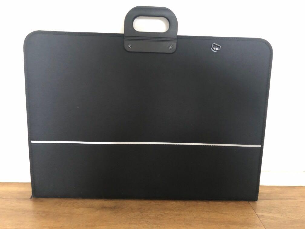 casual purses and handbags