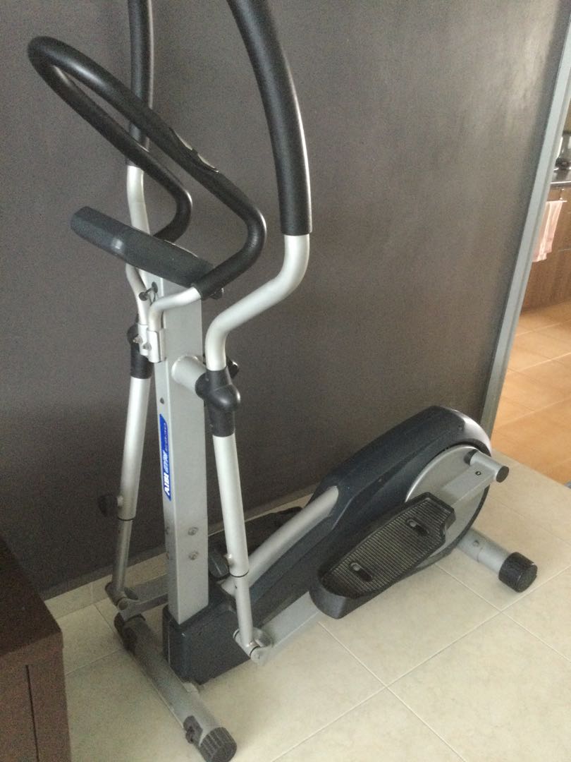 AIBI E830 ELLIPTICAL CROSS TRAINER Sports Equipment