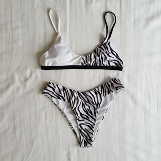 (Category: ) located in . Submitted by shenstyle.ph (Listing ID 1037982363, Image 1). Description: .