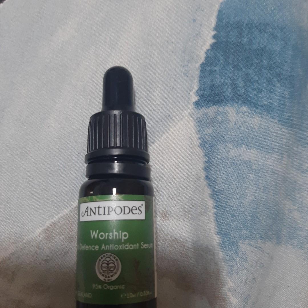 antipodes antioxidant serum