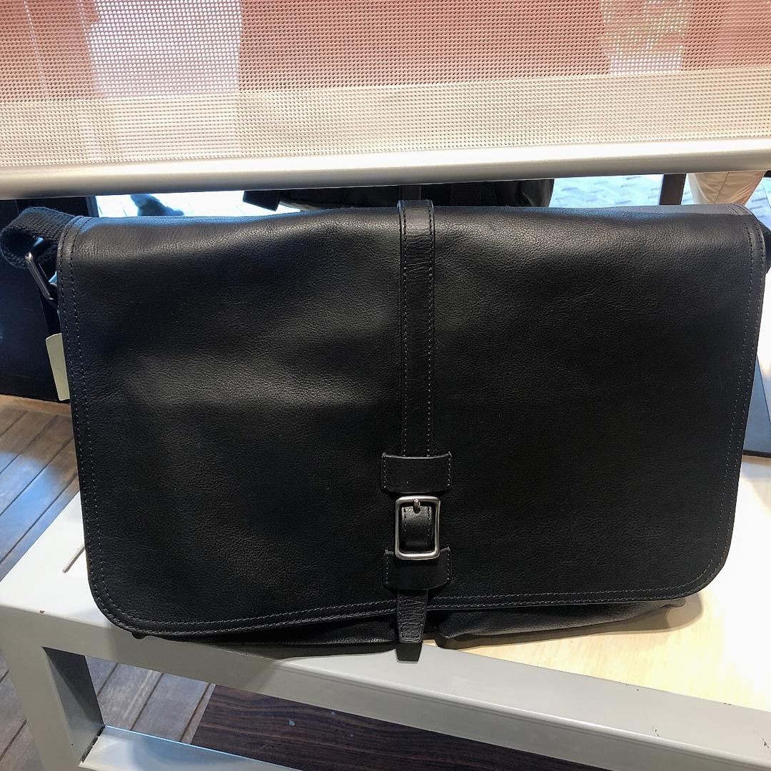 Fossil kenton messenger deals