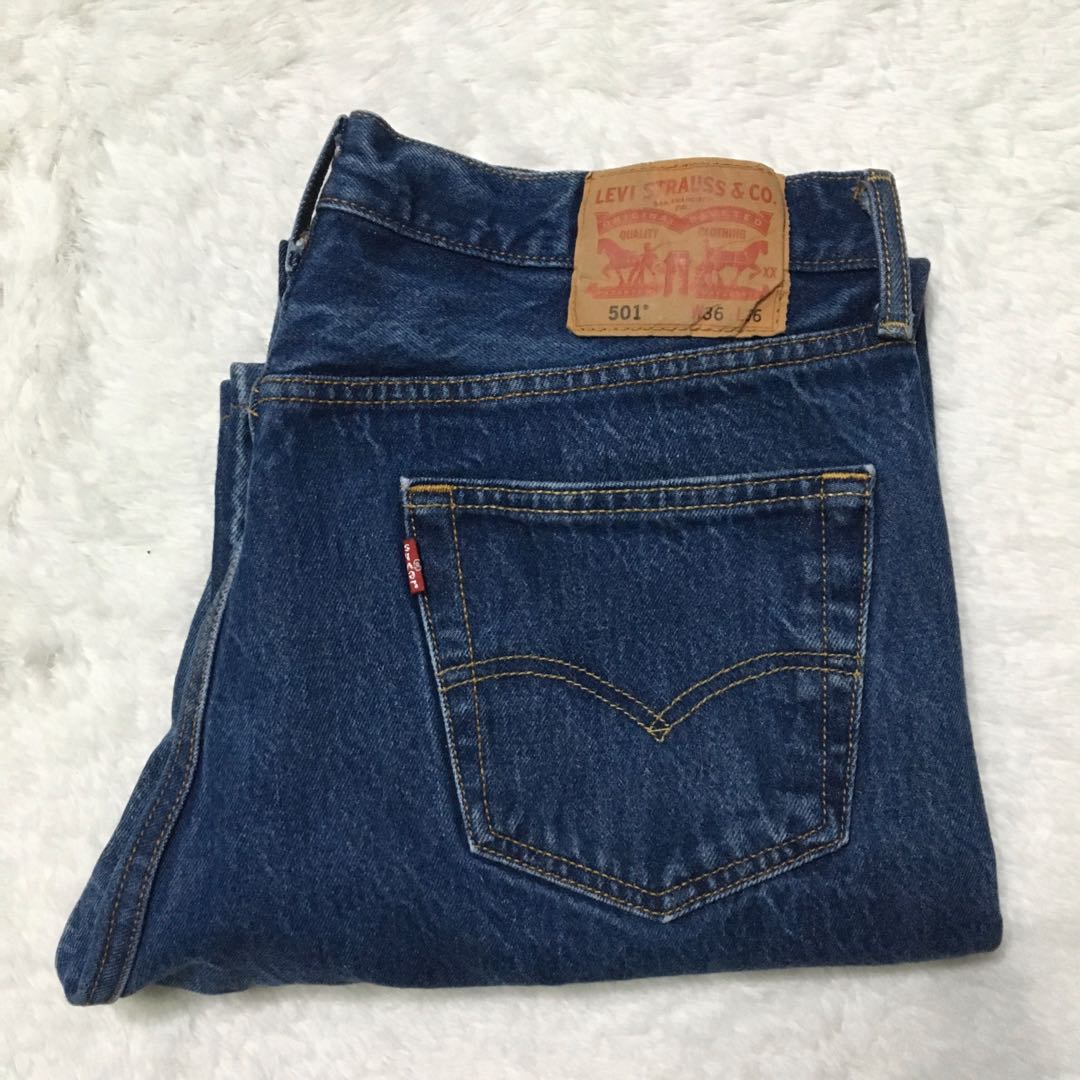 Authentic US Bought Levi'S 501 Mens Jeans, Men's Fashion, Bottoms, Jeans on  Carousell
