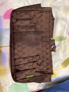 (Category: ) located in . Submitted by jennatai (Listing ID 1037985911, Image 1). Description: .