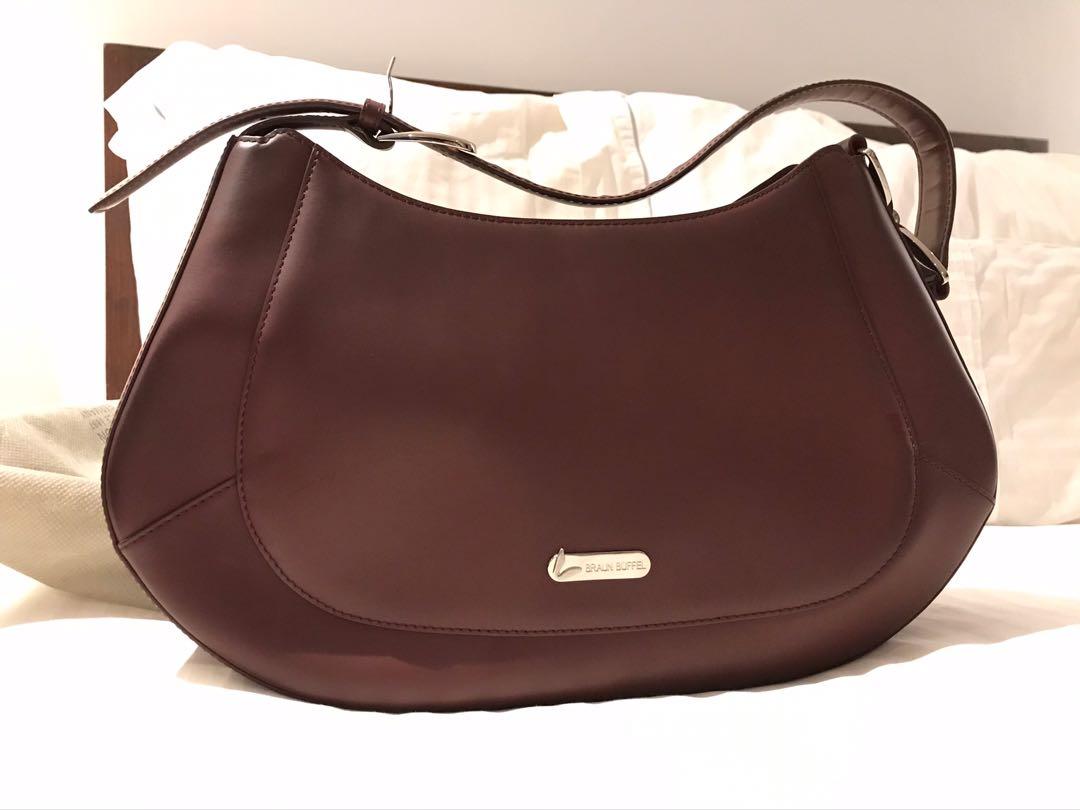 Braun Buffel (Category: Luxury Bags & Wallets) located in Quezon City. Submitted by jvh13 (Listing ID 1037891401, Image 1). Description: Brand new No issues Slightly negotiable for sure buyers .