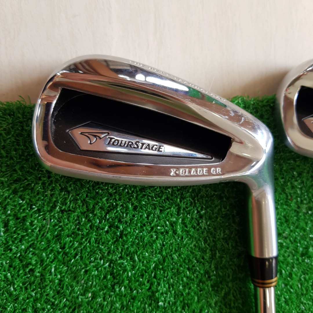 Bridgestone Tourstage XBlade GR Black golf Irons, Sports Equipment, Sports & Games, Golf
