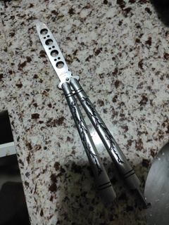 （分類：）位於 。 由 edwardelricc 提交（商品編號 1037917988，圖片 1）。簡介： 。