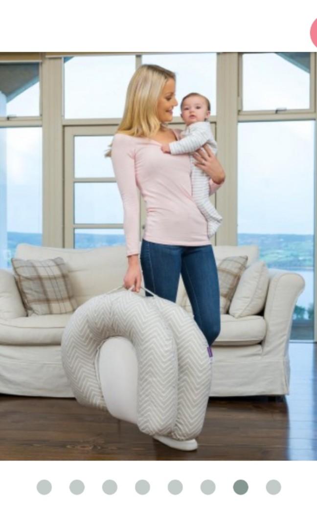 Clevamama Mum2Me Maternity Pillow Sleep Pod Babies Kids