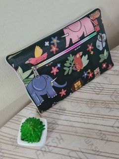 (Category: ) located in . Submitted by yoongiv (Listing ID 1037935079, Image 1). Description: .