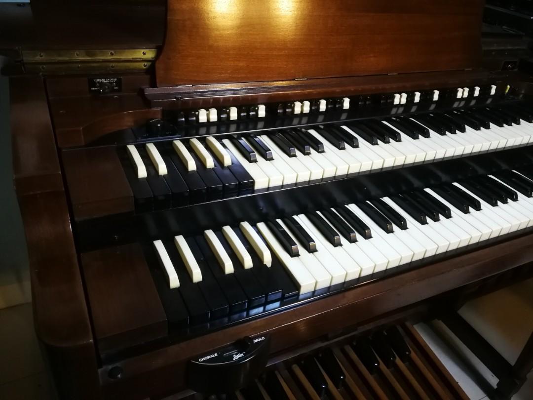Full pedal deals organ for sale