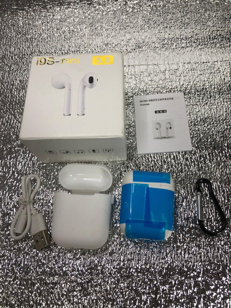 I9s Tws 5 0 Wireless Earphones 無線立體聲音樂雙耳機另送矽膠套一個 錄音器材 耳筒 Carousell