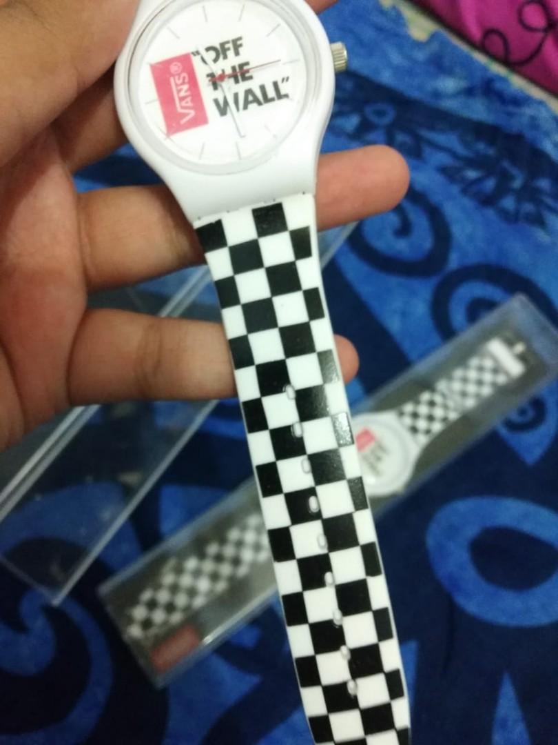 Jam Tangan Vans Original Elektronik Lainnya di Carousell