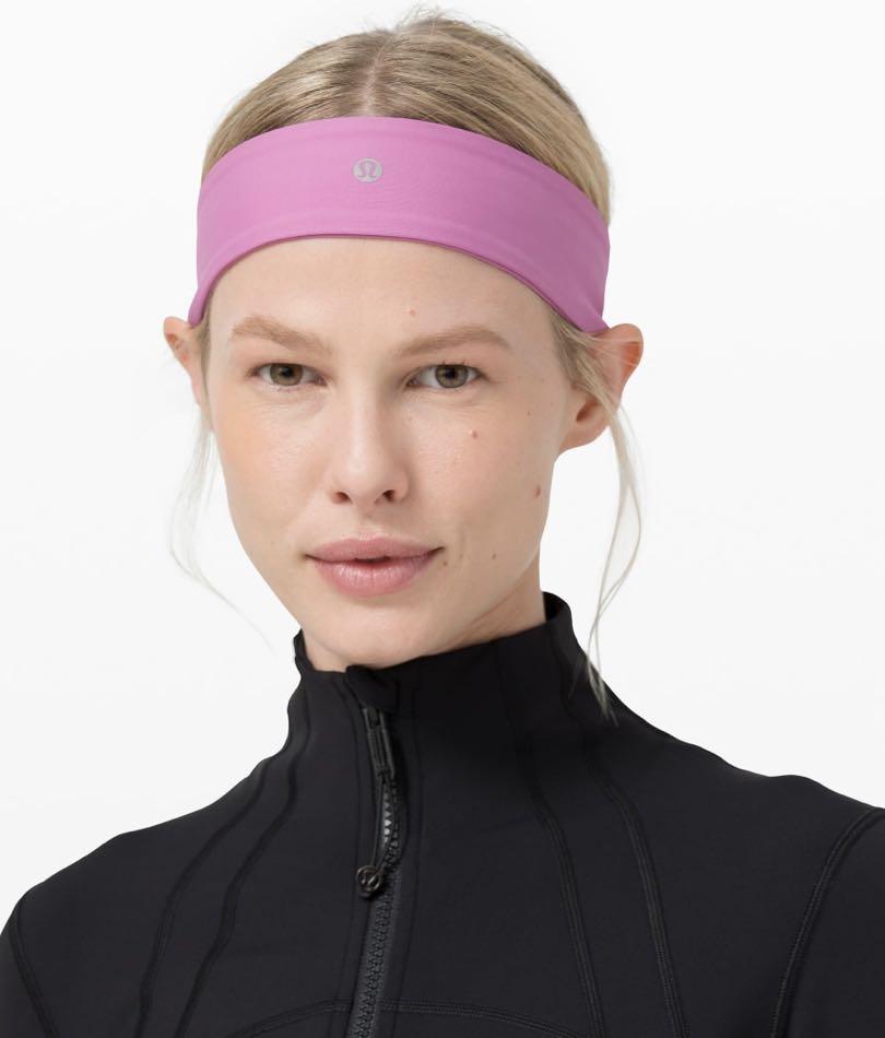 Lululemon flyaway tamer headband, Men's Fashion, Activewear on Carousell
