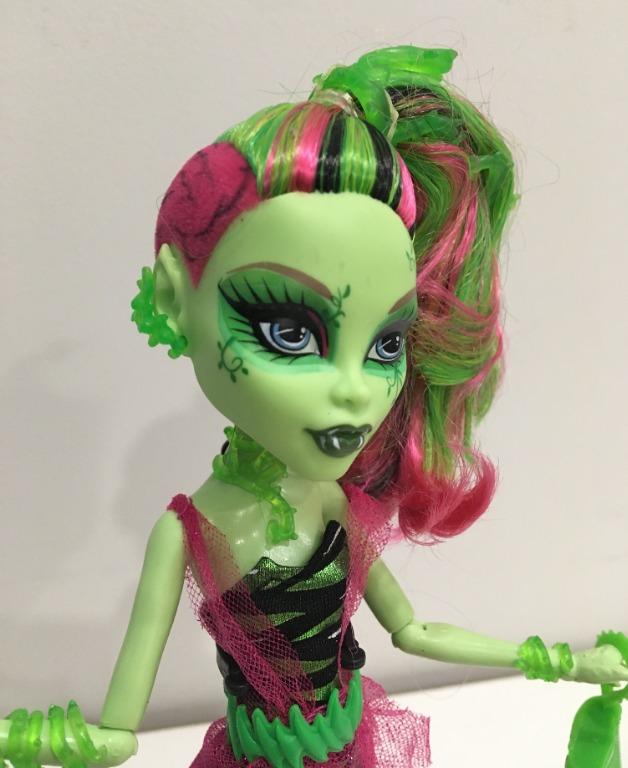 Monster High Zombie Shake Vénus