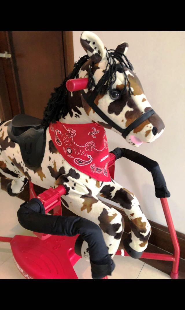 Radio flyer shop horse freckles
