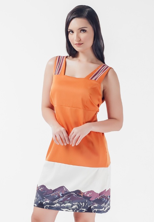 orange sleeveless dress