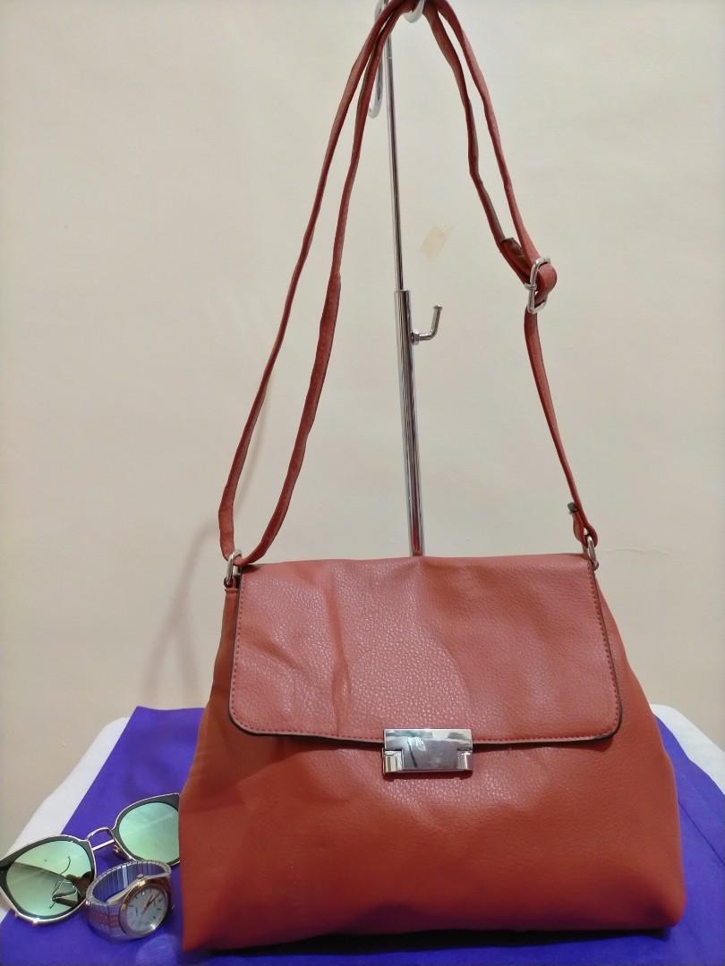 new look sling bag