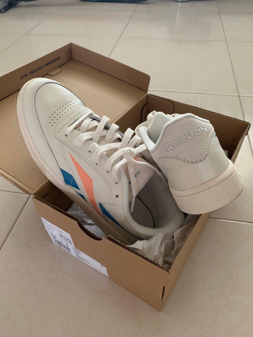 Reebok club c hotsell 85 chalk cyan sunglow