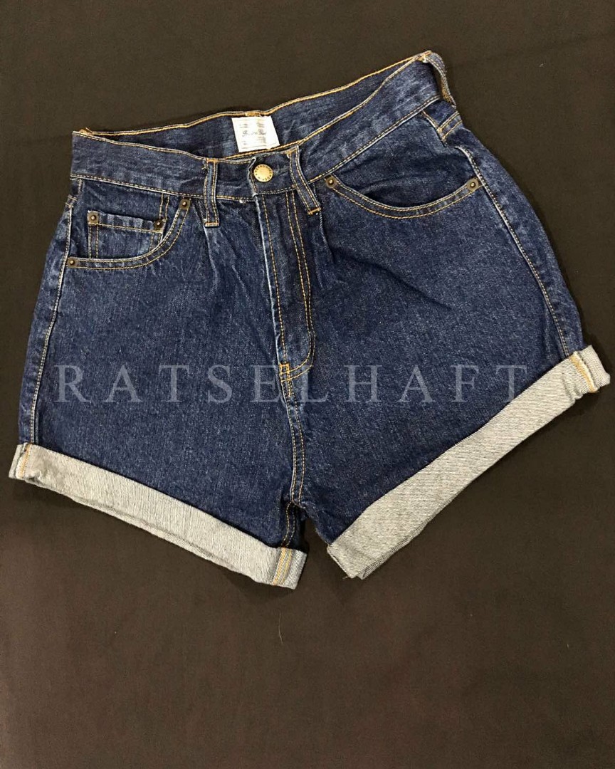 Maong shorts for ladies top