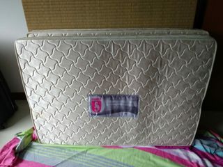 (Category: ) located in . Submitted by FBImah (Listing ID 1037998752, Image 1). Description: .