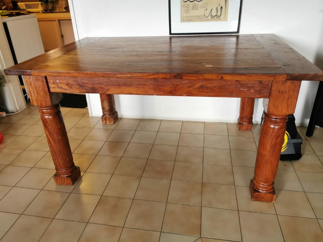 Solid Wood Table With 4 Chairs Furniture Tables Chairs On Carousell