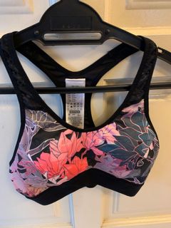 (Category: ) located in . Submitted by meamo (Listing ID 1037950308, Image 1). Description: .