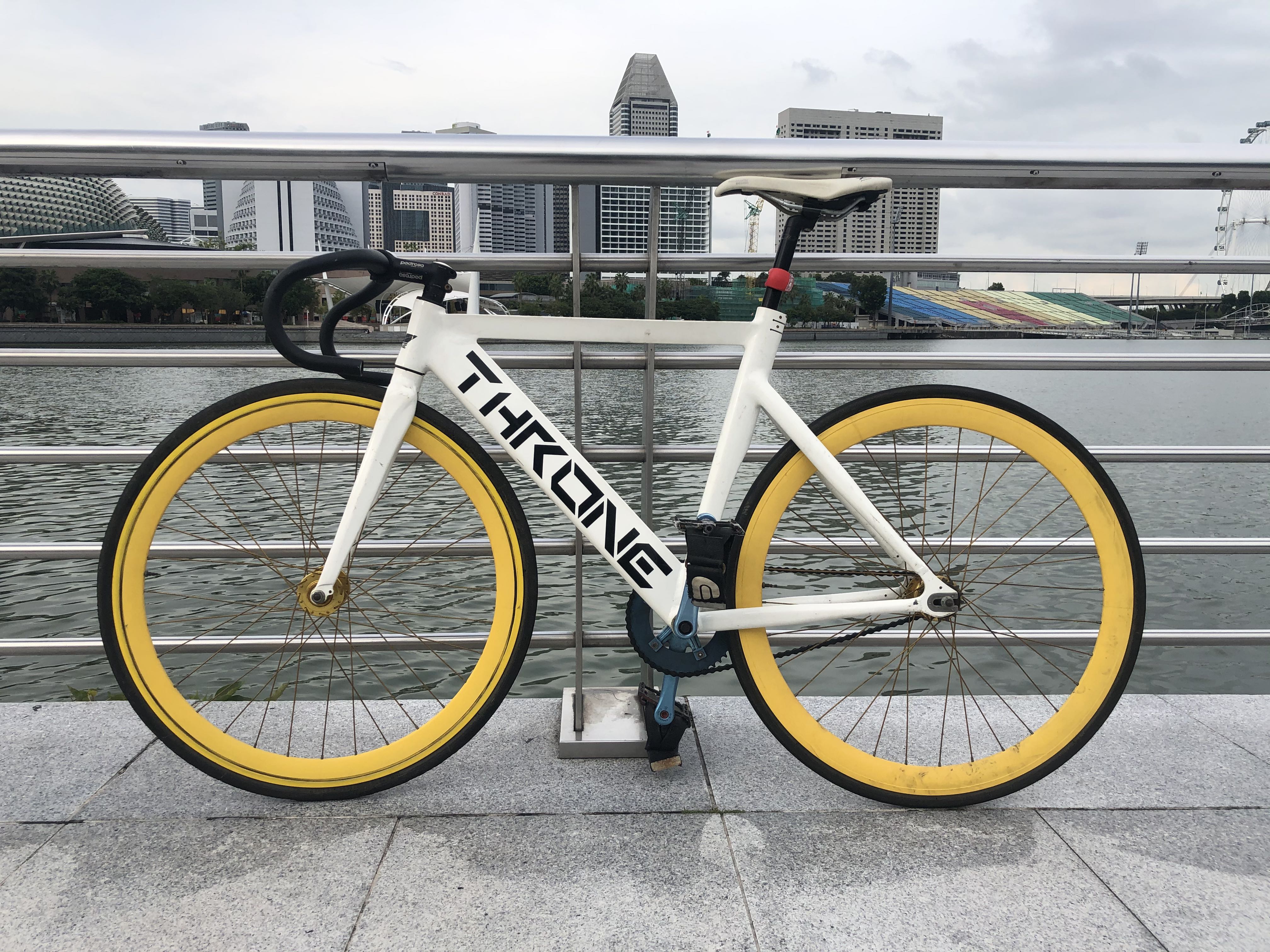 Throne fixie 2025
