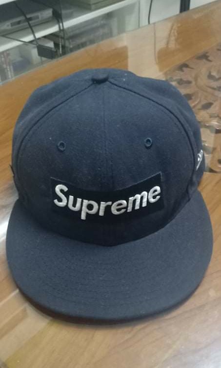 Supreme new era snapback clearance