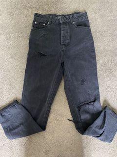 Black Ripped jeans