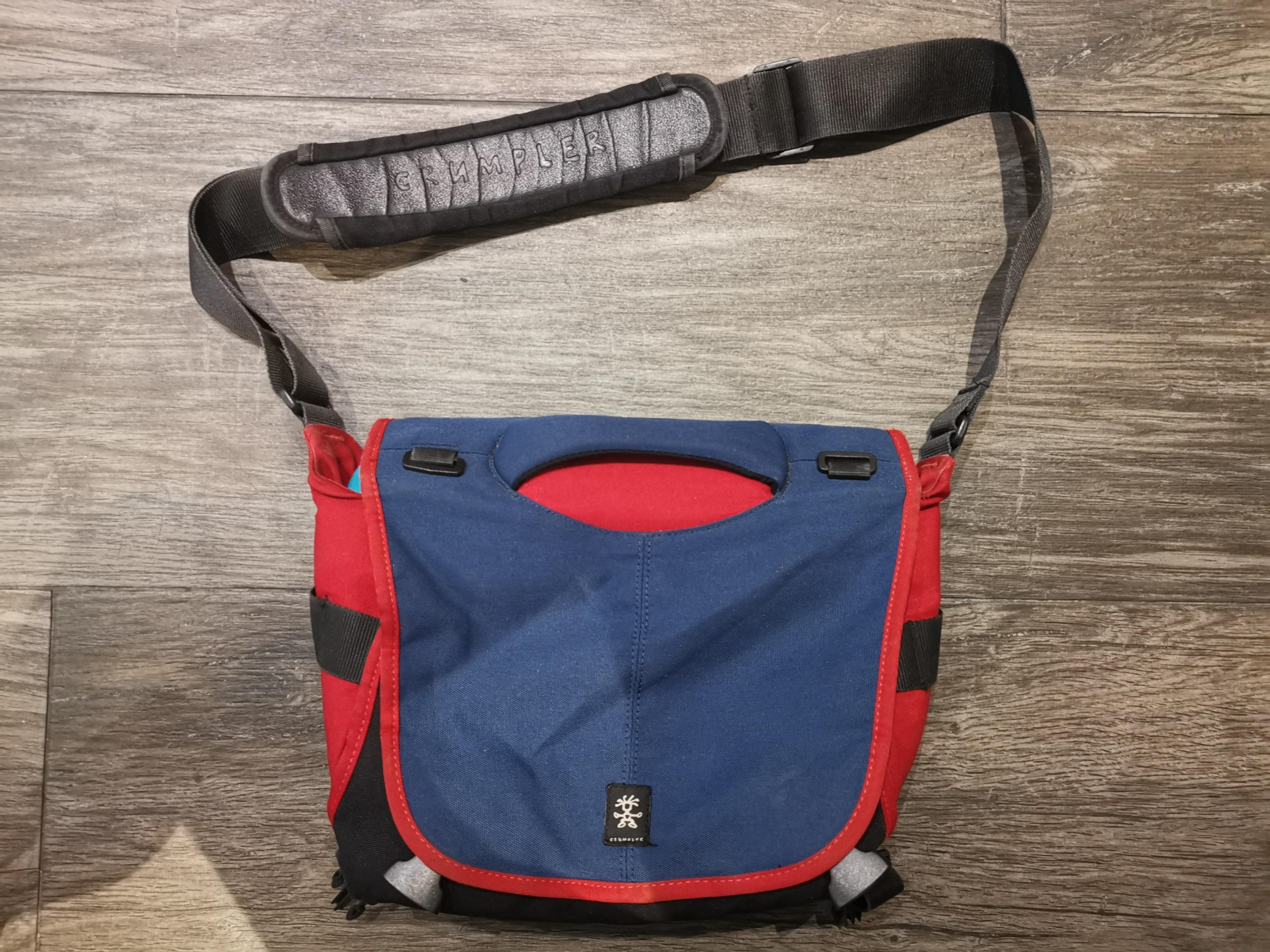 crumpler sling camera bag