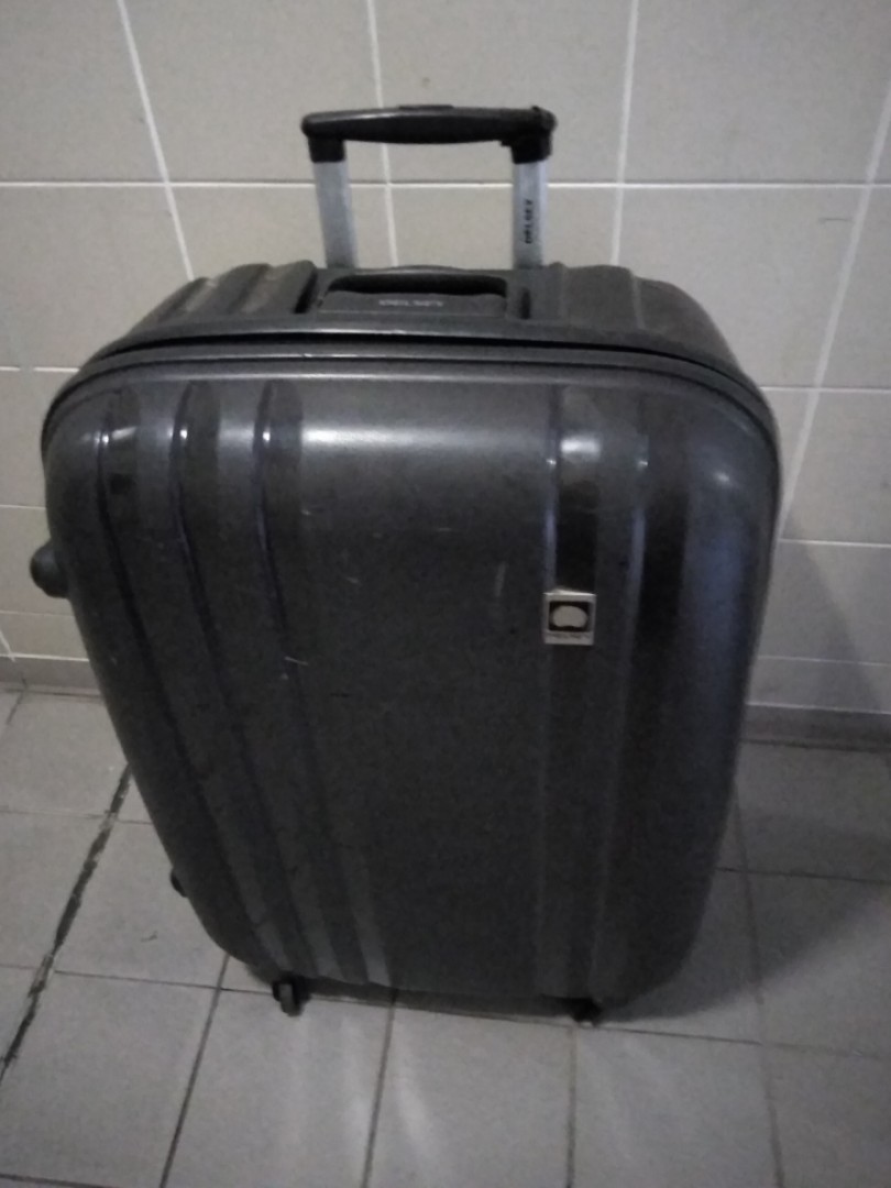 delsey 32 inch luggage