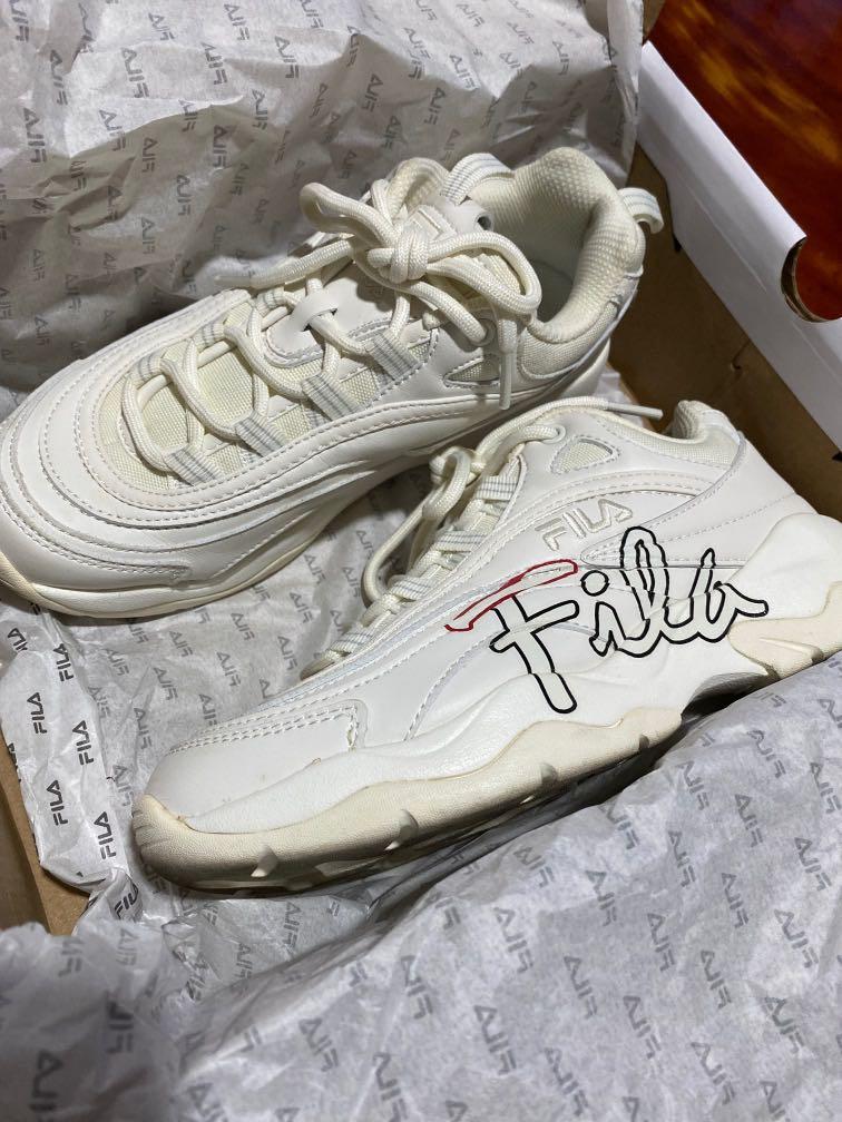 Fila ray script hotsell