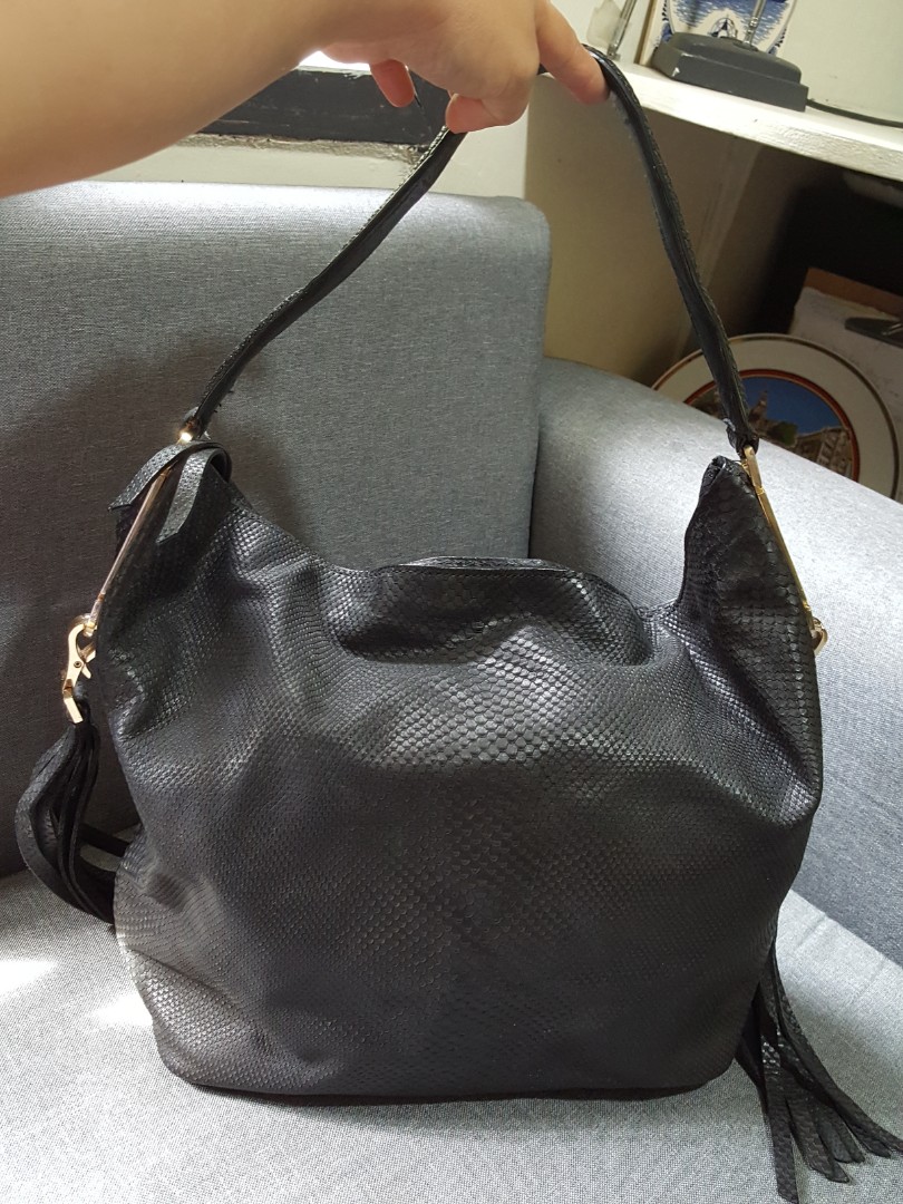Henri bendel black sale bag