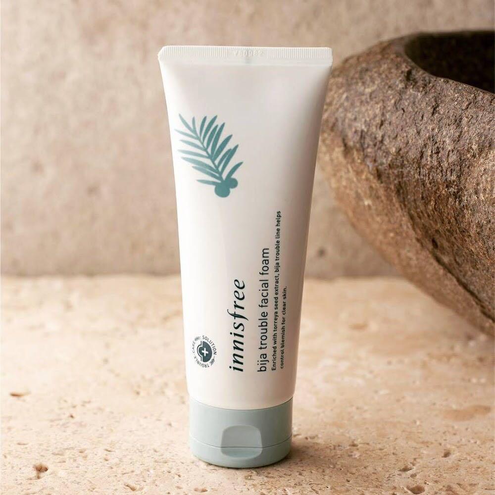 innisfree bija facial foam