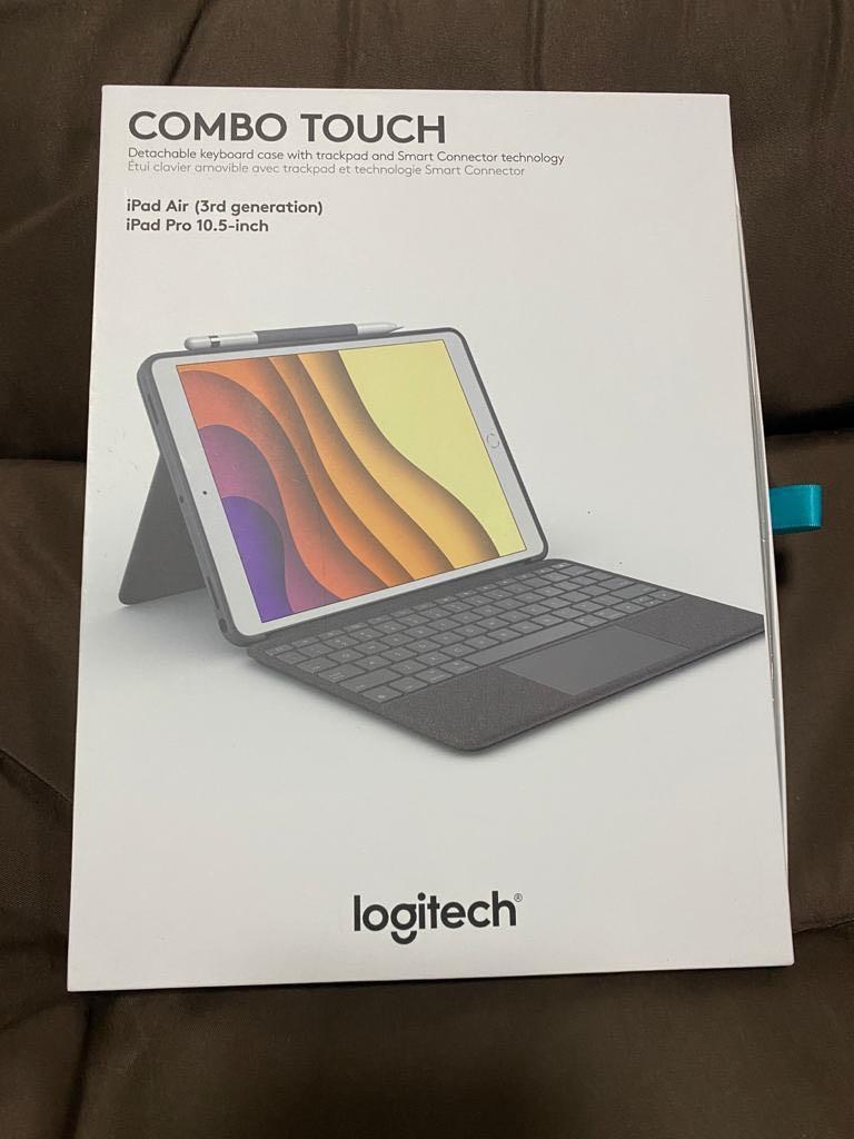 Logitech Combo Touch Keyboard Case with Trackpad for iPad Air (3rd