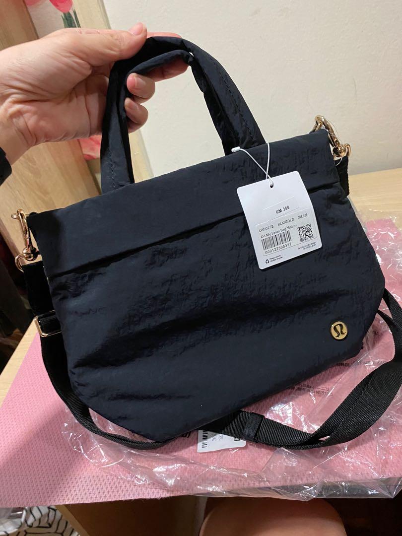 Lululemon on my level micro sale bag