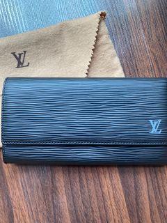 Lv Epi saffiano leather 😍😍, Luxury, Bags & Wallets on Carousell