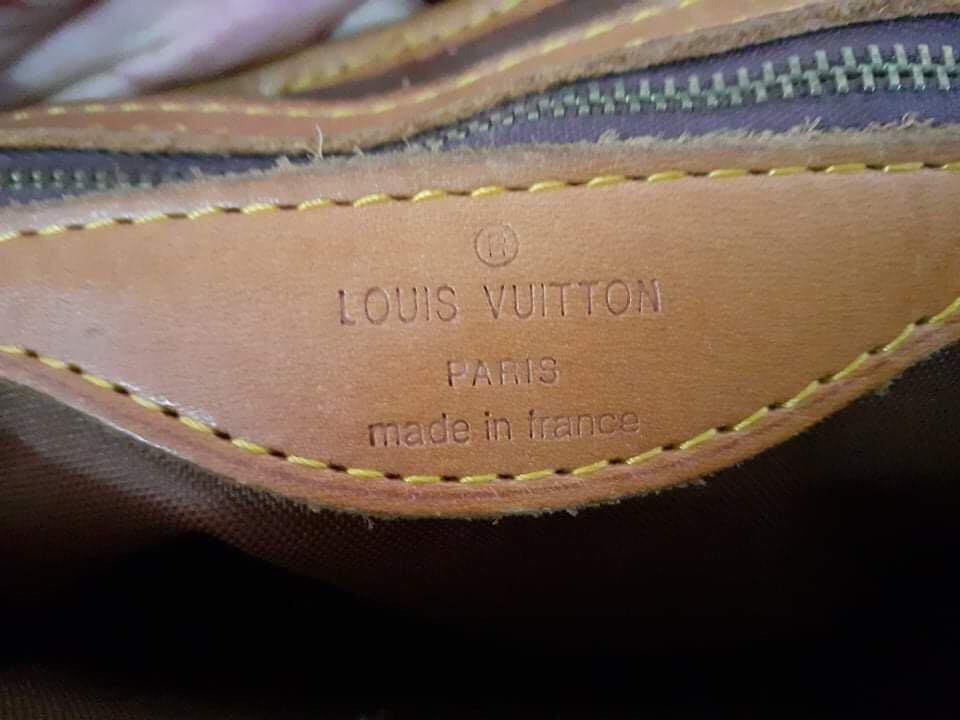 Lv vavin tote monogram canvass GM (Category: Luxury Bags & Wallets) located in Pasay City. Submitted by clotheslinemanila (Listing ID 1038245620, Image 2). Description: 🔶️coded not searchable 🔶️minimal sign of usage only.