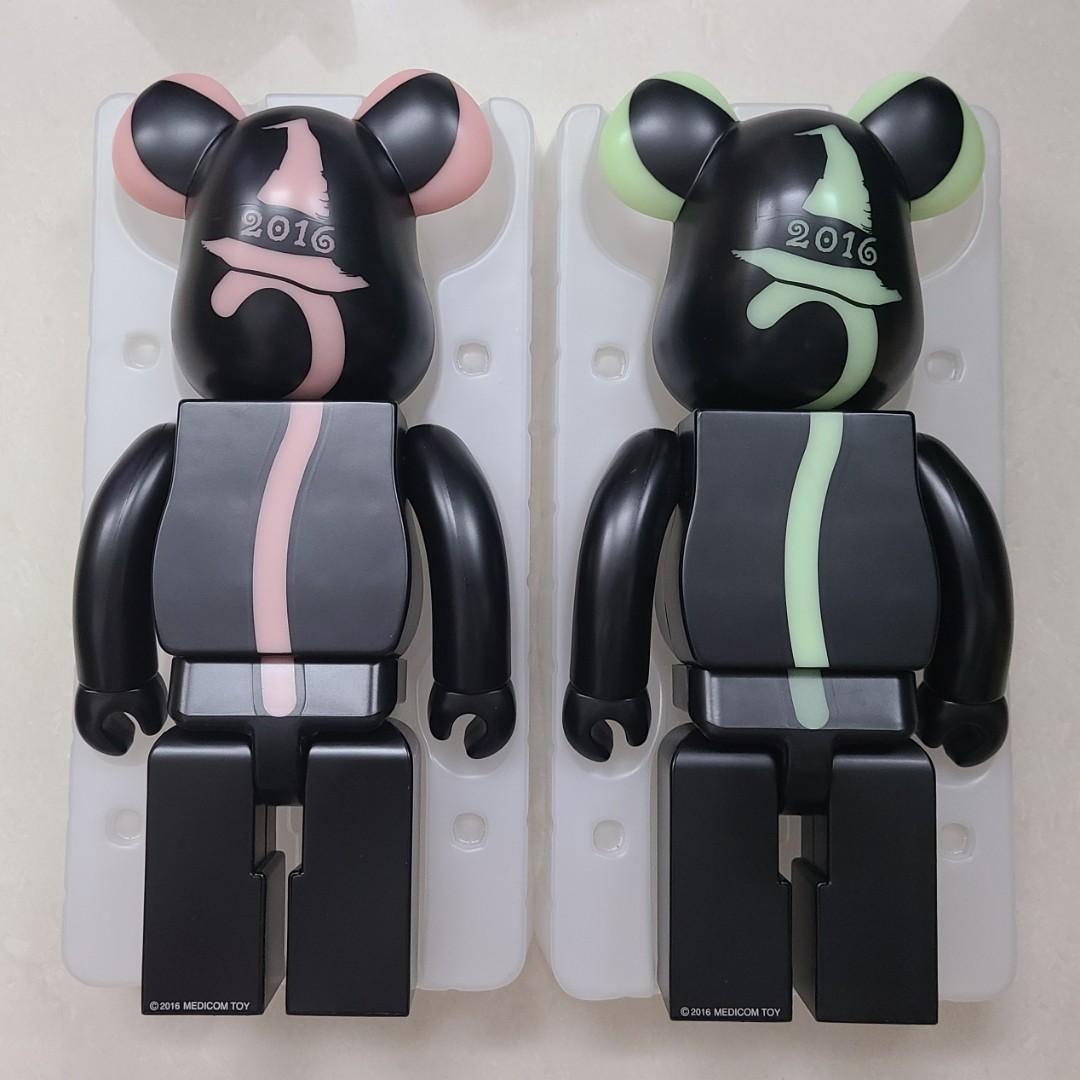 Medicom Bearbrick 400% Happy Halloween 2016 GID Red & Green set Be