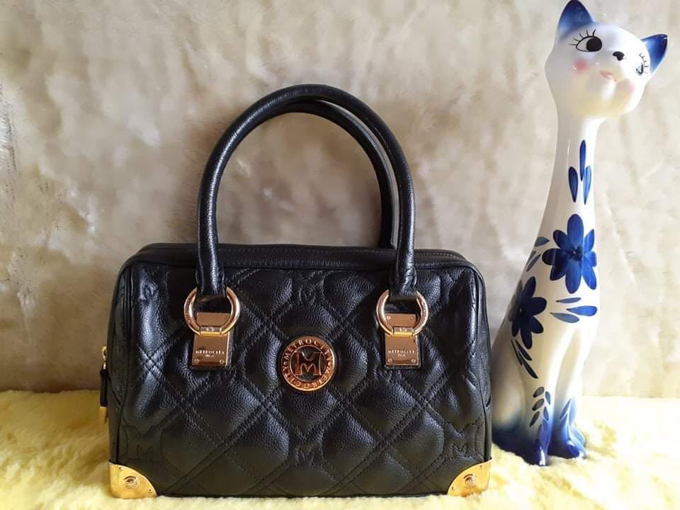 AUTHENTIC Metrocity Quilt Leather Tote Boston Bag