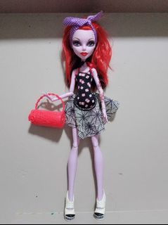 grey monster high doll