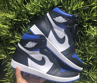 (Category: ) located in . Submitted by sneakerheadrobin (Listing ID 1038255263, Image 1). Description: .