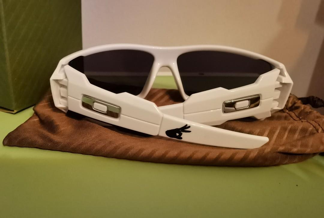 White oakley oil rig sunglasses store