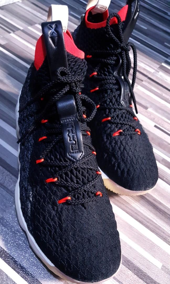 Lebron 15 bright sales crimson on feet