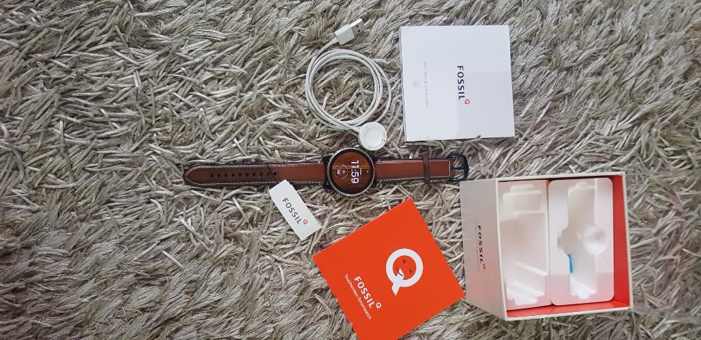 Fossil touchscreen discount smartwatch dw6f1