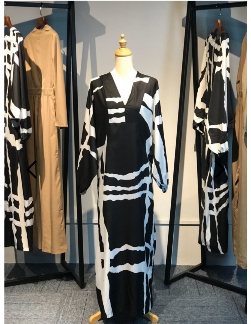 black and white kaftan dress