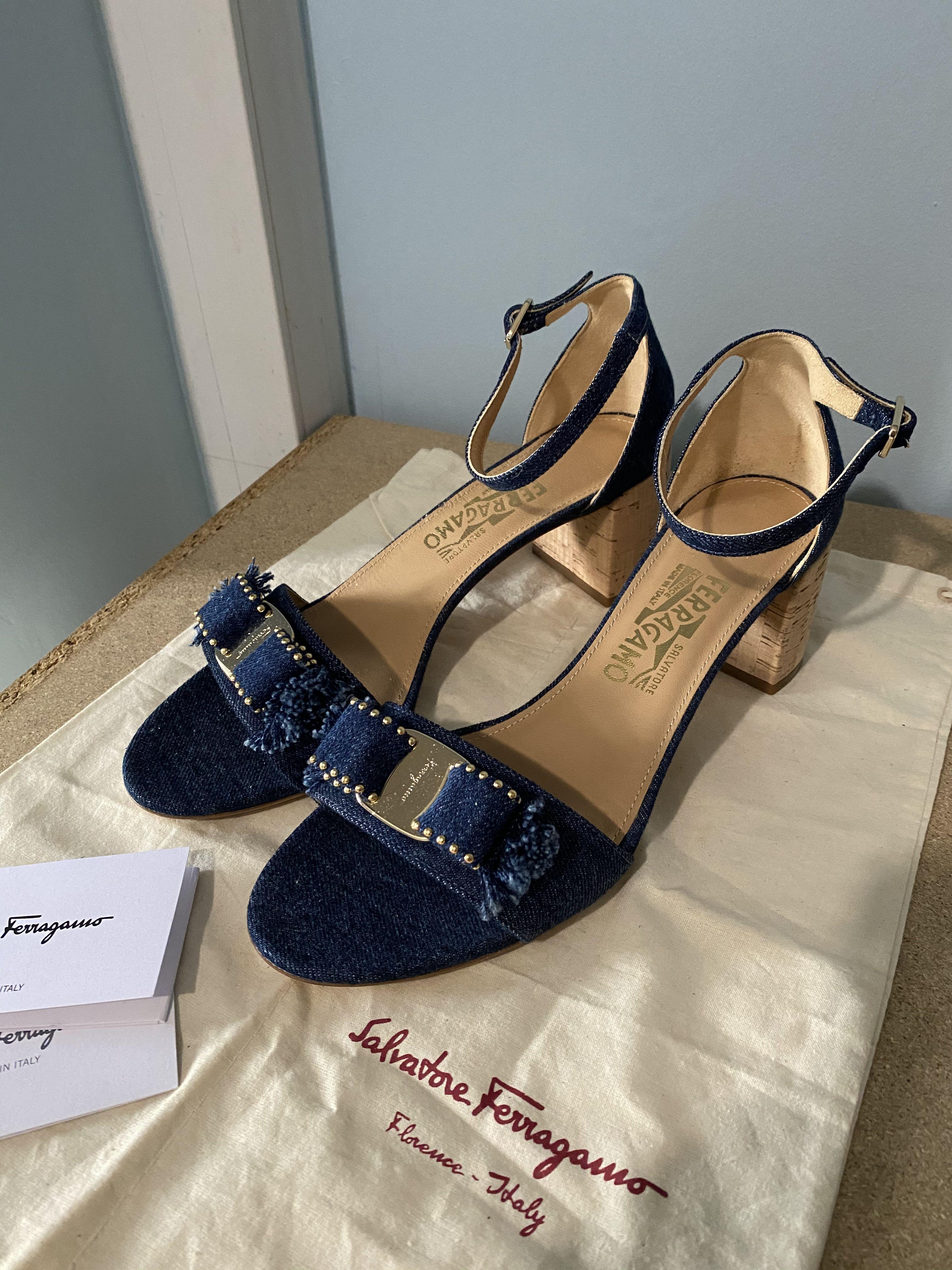 Ferragamo bow heels clearance