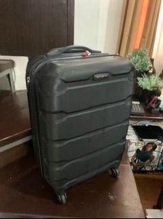 samsonite hardcase trolley