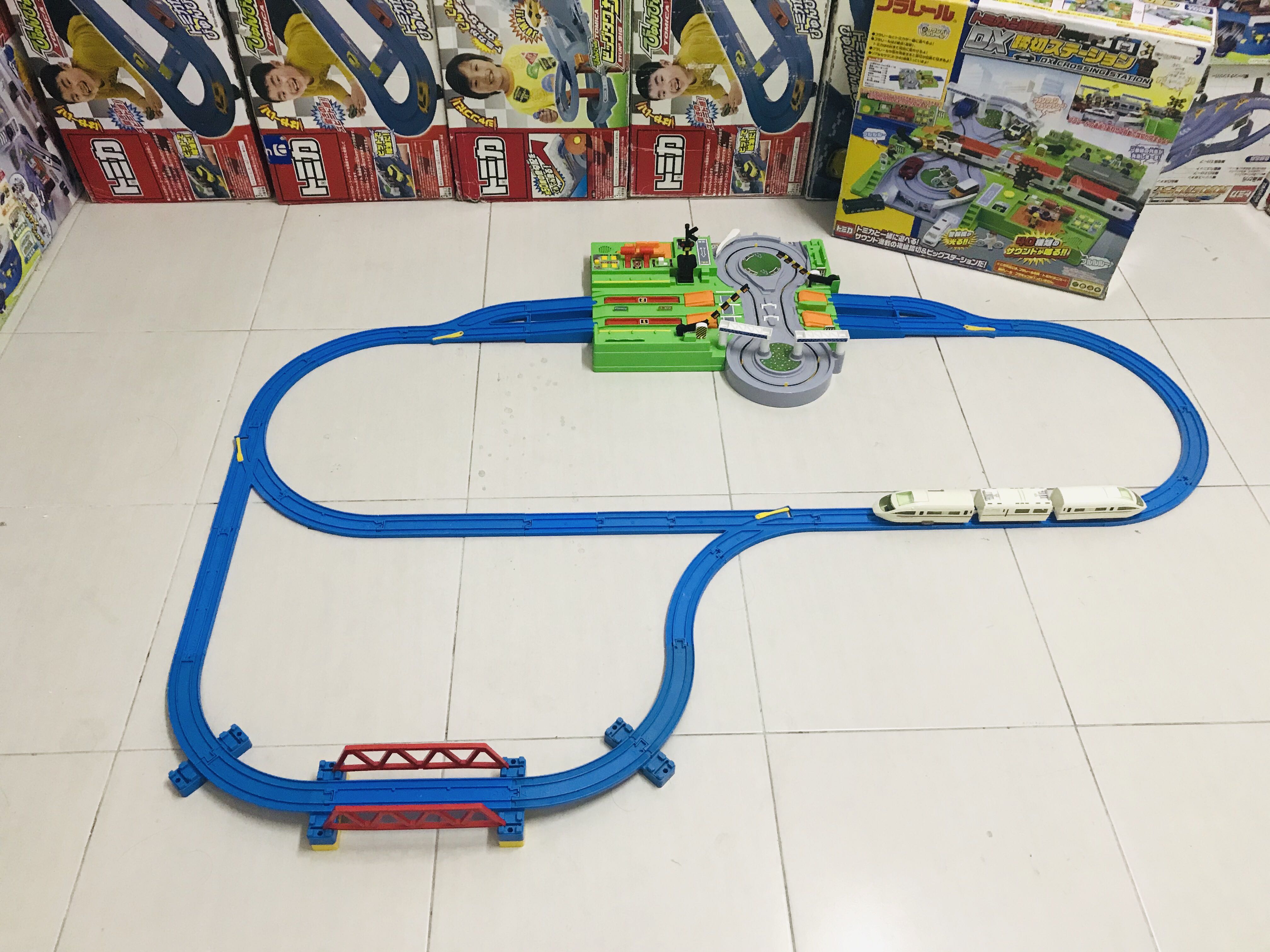 Tomica plarail discount
